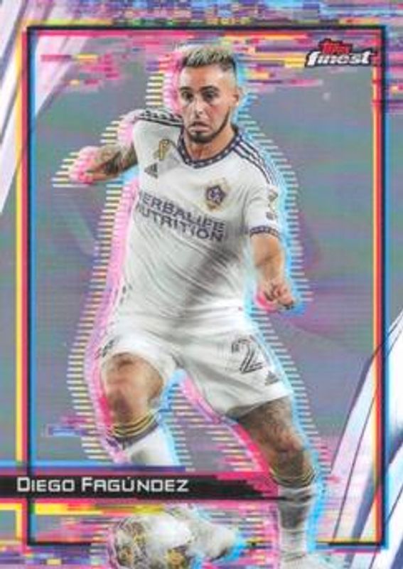 2023 Topps Finest MLS #H-19 Set Hologlow Variation