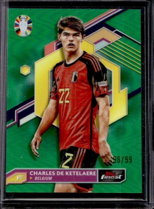 2023 Topps Finest Road to UEFA Euro #8 Green Refractor /99