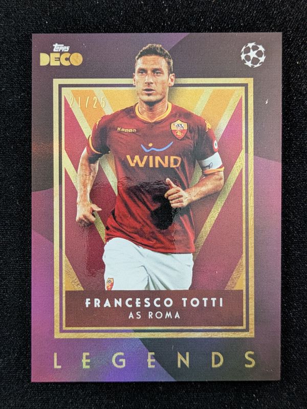 2023 Topps Deco UEFA Club Competitions Legends - Purple /25