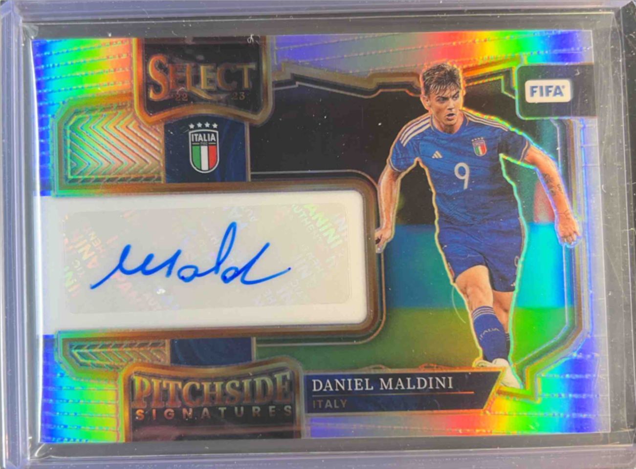 Daniel Maldini 2022 Select FIFA #PS-DMI Pitchside Signatures Price