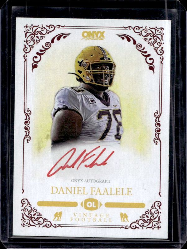 2022 Onyx Vintage #VADF Red Signatures Autographs /25