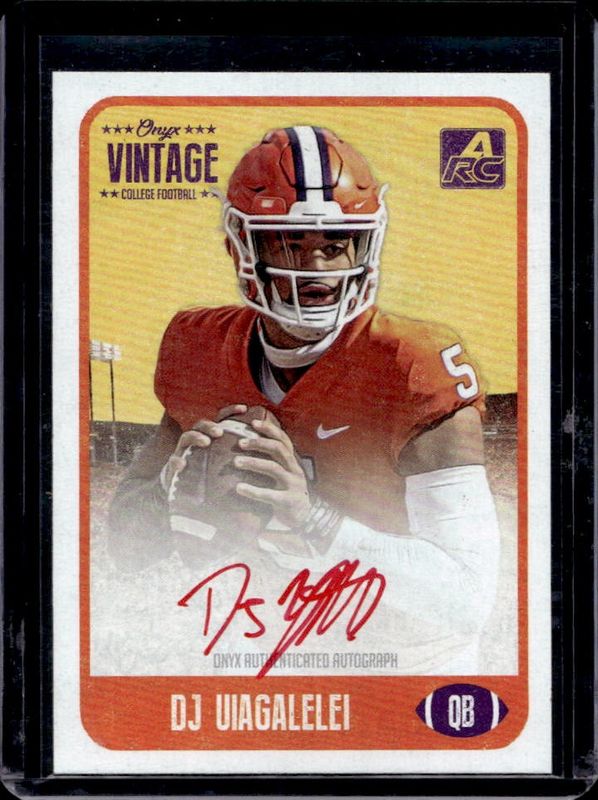 2021 Onyx Vintage College Football #CADU Red Signatures /25