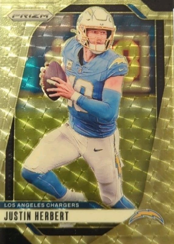 Justin Herbert 2024 Prizm #157 Gold Vinyl /5 RAW