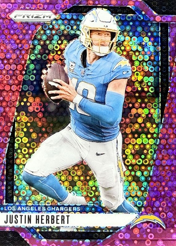 Justin Herbert 2024 Prizm #157 No Huddle Pink /25 RAW