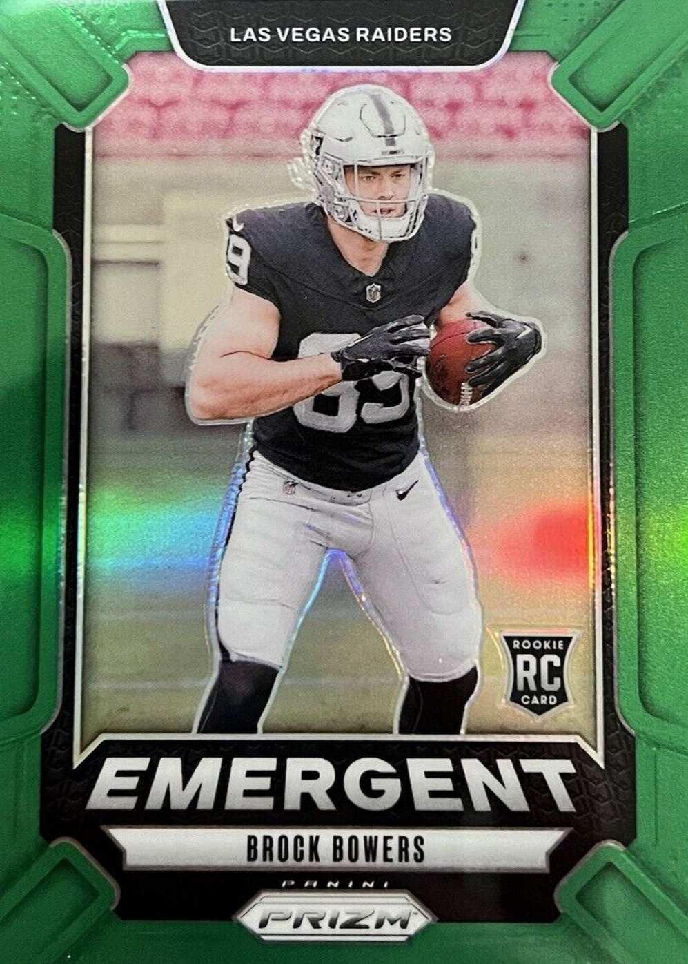 Brock Bowers 2024 Prizm #8 Emergent - Green Price Guide - Sports