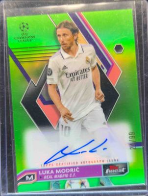 2022 Topps Finest UEFA Club Competitions #A-MO Autographs - Neon Green Refractor /99