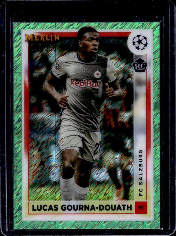 2022 Topps Merlin Chrome UEFA Club Competitions #71 Neon Green Shimmer Refractor /350