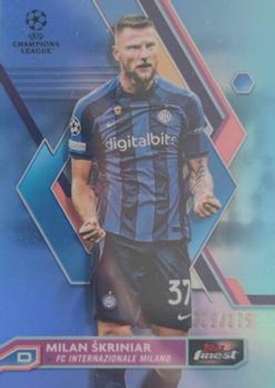 2022 Topps Finest UEFA Club Competitions #137 Sky Blue Refractor /275