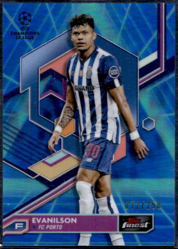 2022 Topps Finest UEFA Club Competitions #53 Blue Aqua Vapor Wave Refractor /250