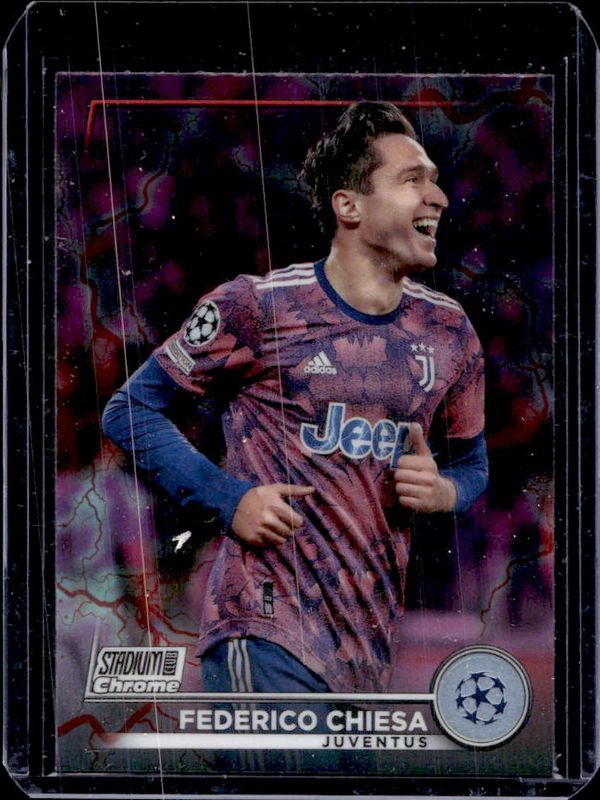 2022 Topps Stadium Club Chrome UEFA Club Competitions #22 Pink Red Electric Charge Refractor