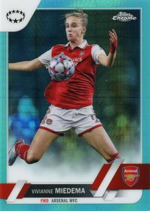 2022 Topps Chrome UEFA Women's Champions League #66 Aqua Prism Refractor