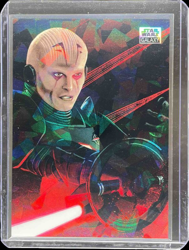 2025 Topps Chrome Star Wars Galaxy #FTD-15 Fear the Darkside - Atomic Refractor /150