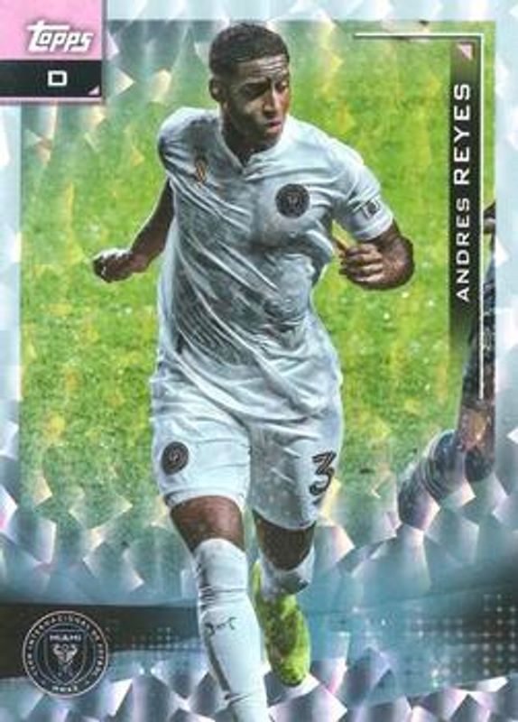 2021 Topps MLS #77 Icy White Foil