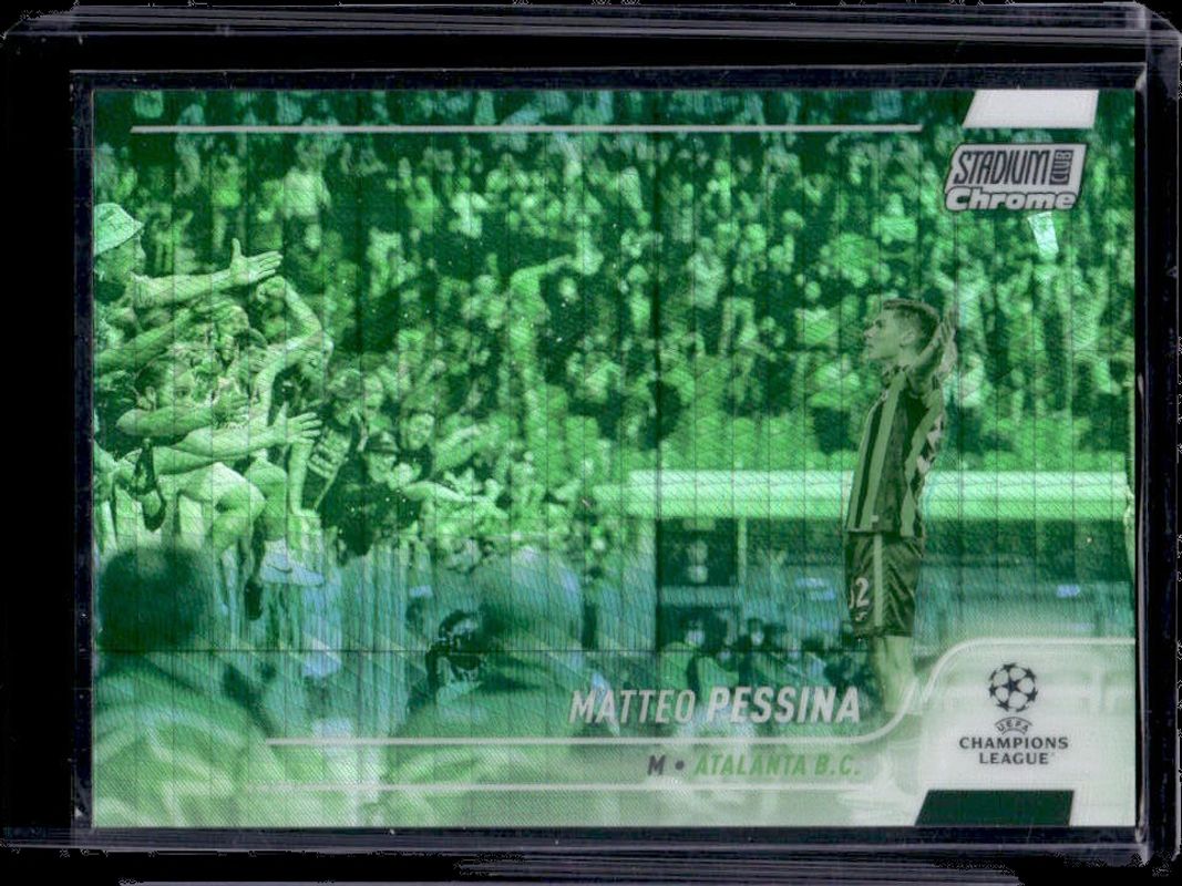2021 Topps Stadium Club Chrome UEFA Champions League #32 Night Vision Prism Refractor /175