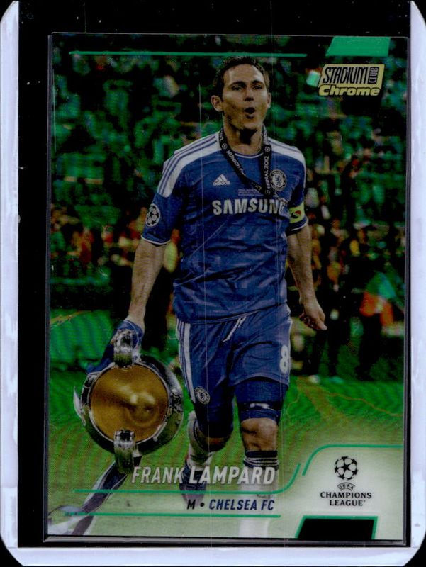 2021 Topps Stadium Club Chrome UEFA Champions League #36 Green Yellow Electric Charge Refractor /125