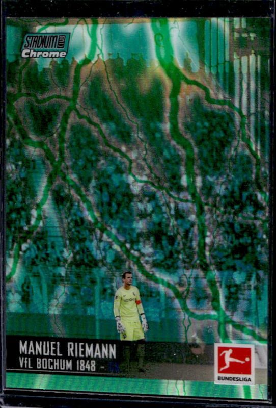 2021 Topps Stadium Club Chrome Bundesliga #27 Aqua Green Electric Charge Refractor /175