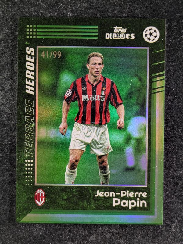 2025 Topps Decades UEFA Club Competitions 1990's Terrace Heroes Green /99