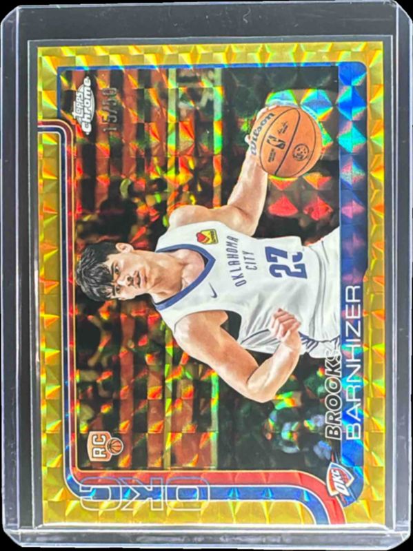 2025 Topps Chrome #295 Gold Geometric Refractor /50