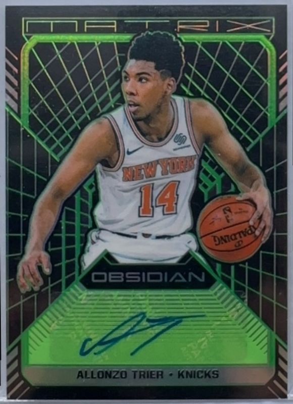 2018 Obsidian #MA-ATR Matrix Autographs - Electric Etch Green /25
