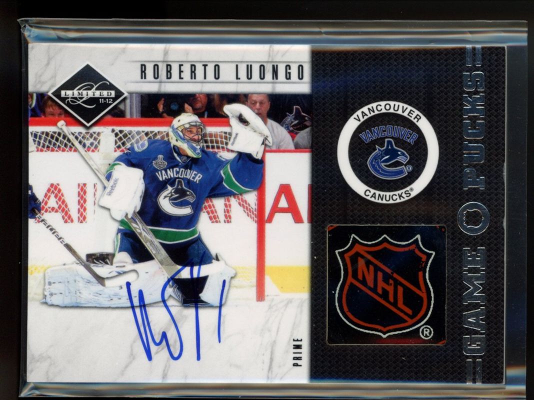 2011 Limited #20 Game Pucks Signatures Prime /5