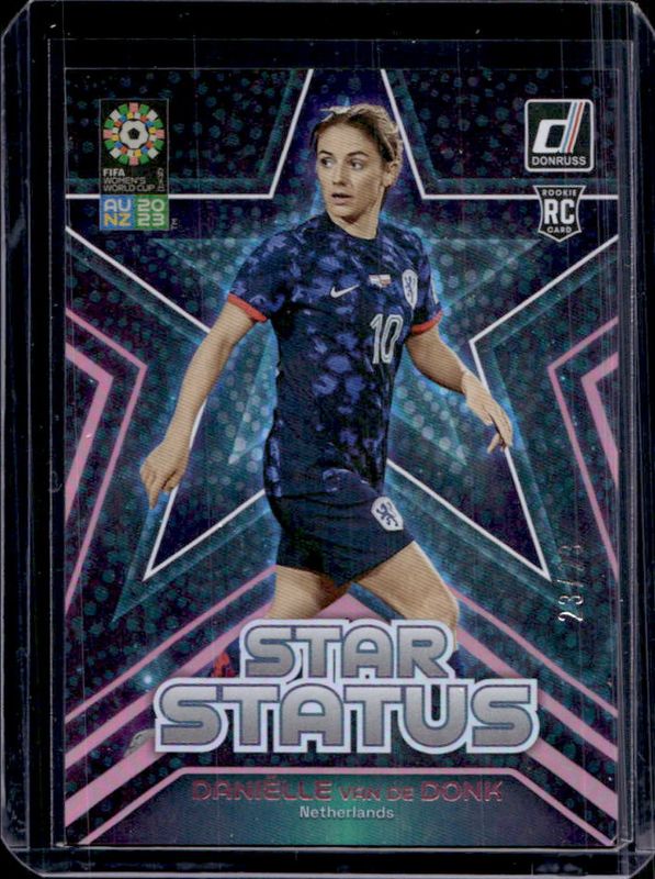 2023 Donruss FIFA Women's World Cup #15 Star Status - Pink /23