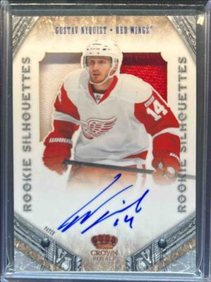 2011 Crown Royale #230 Rookie Silhouette Patch Autographs /25