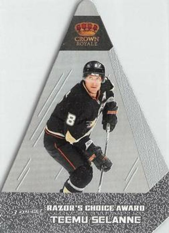 2011 Crown Royale #10 Razor's Choice /99