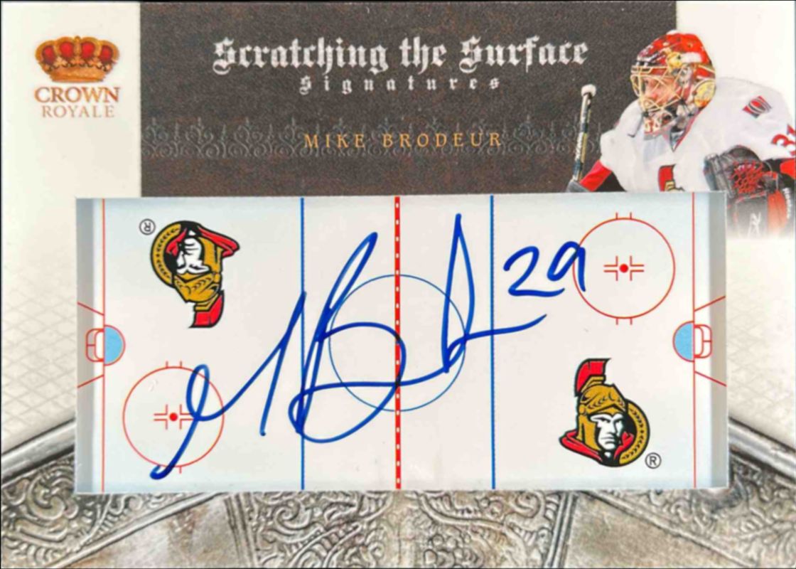 2010 Crown Royale #70 Scratching the Surface Signatures /10