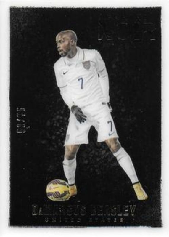 2016 Noir #97 Base /75