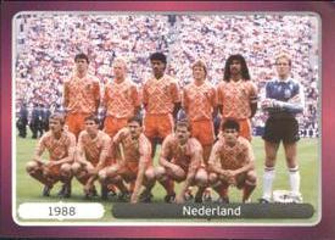 2012 UEFA Euro Stickers #527 Base