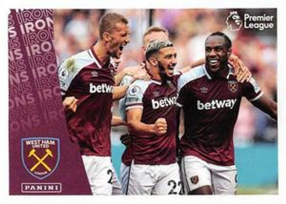 2022 Panini Premier League Stickers #607 Base