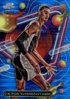 2023 Topps Chrome Cosmic #151 Blue Moon Refractor /99