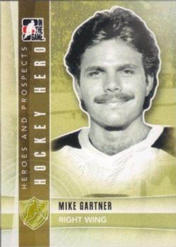 2011 In The Game Heroes & Prospects #4 Base