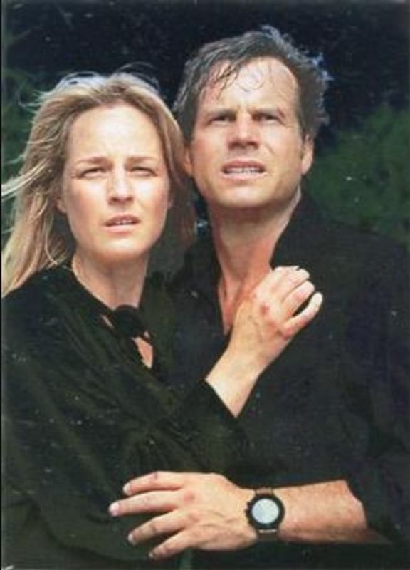 1996 Donruss Twister: The Dark Side of Nature #F2 Foil