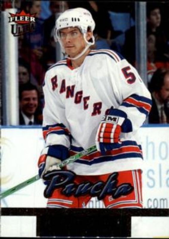 2005 Fleer Ultra #230 Base