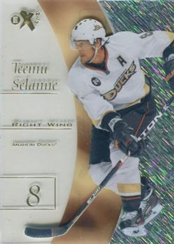 2012 Fleer Retro #5 E X 2001