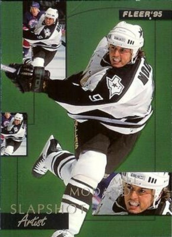 1994 Fleer #6 Slapshot Artists