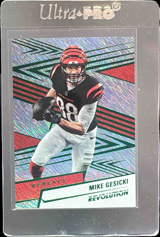 2025 Revolution #147 Green Storm /699