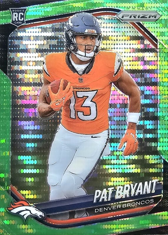 2025 Prizm #366 Neon Green Pulsar