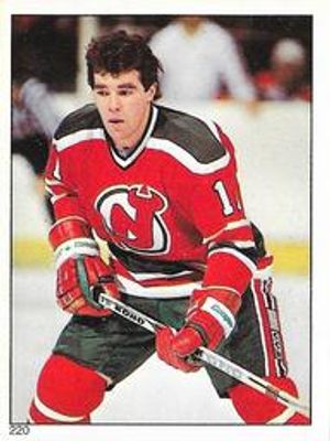 1983 O-Pee-Chee Stickers #220 Base