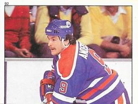 1983 O-Pee-Chee Stickers #92 Base