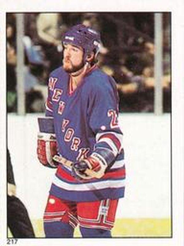 1983 O-Pee-Chee Stickers #217 Base