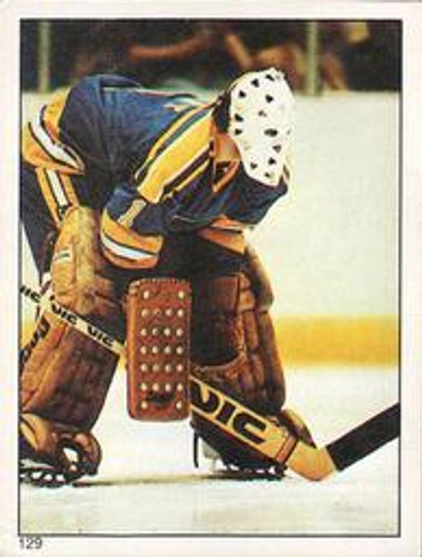 1983 O-Pee-Chee Stickers #129 Base