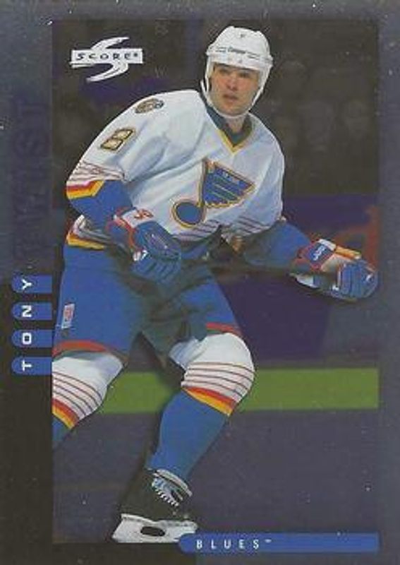 1997 Score #157 Golden Blades