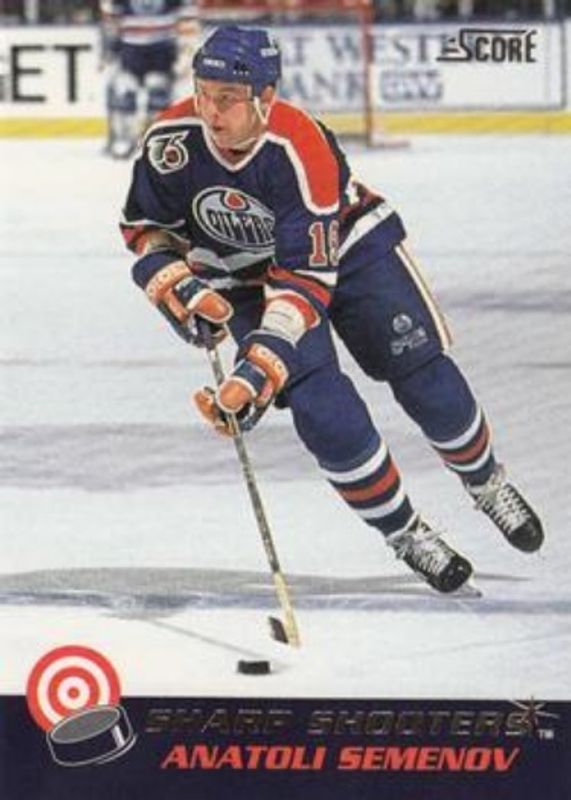 1992 Score #28 Sharp Shooters