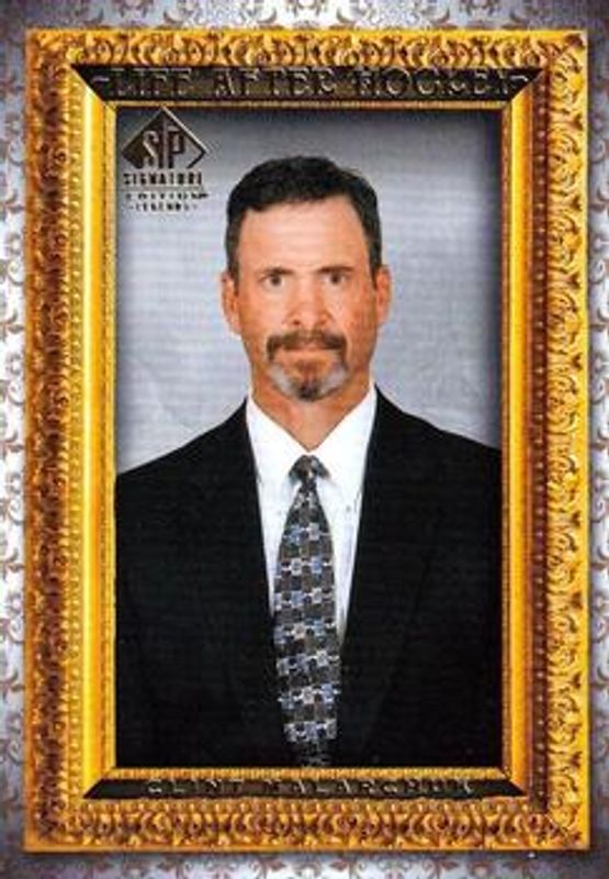 2020 SP Signature Edition Legends #LA-9 Life After Hockey - Gold Foil /20