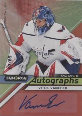 2020 Upper Deck Synergy #AR-VV Autographs Rookies Red /49