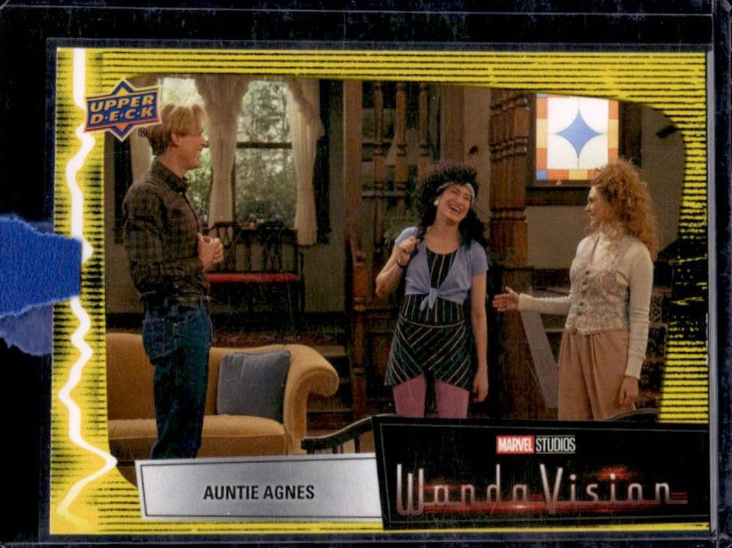 2023 Upper Deck Wandavision #40 Mind Stone Yellow