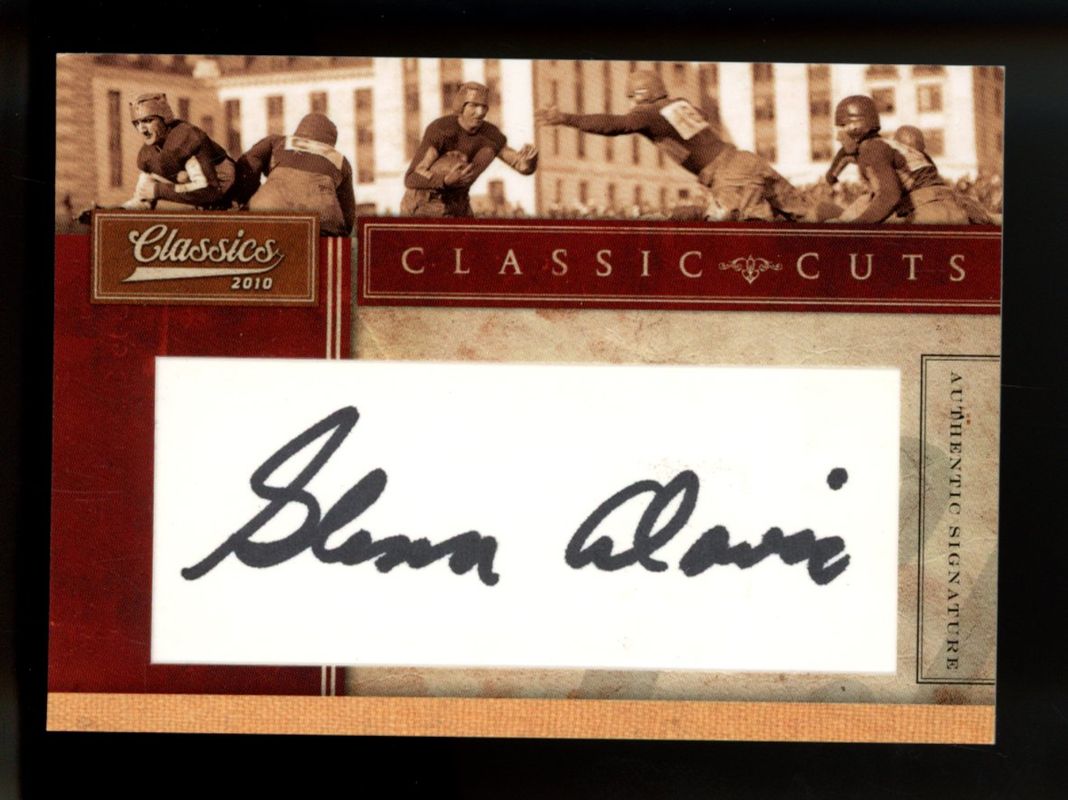 2010 Classics #34 Classic Cuts /3