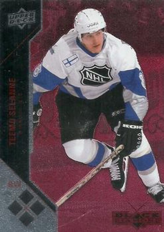 2011 Upper Deck Black Diamond #212 Ruby /100